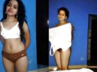 Cute Shy Mallu GF gets Recorded Fully NUDE by her Boyfriend while having some Fun